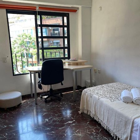 דירות Habitacion Cerca Del Centro De ולנסיה מראה חיצוני תמונה